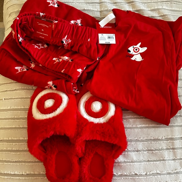 Brand new Target PJs set - Picture 2 of 3